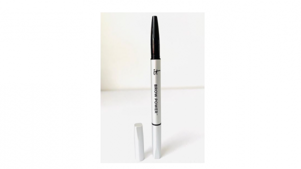 It Cosmetics.. Power Universal Eyebrow Pencil- Tono Universal Taupe