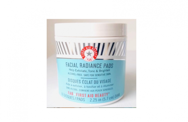 First Aid Beauty. Facial Radiance Pads