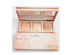 Essence. Choose Your Glow highlighter palette