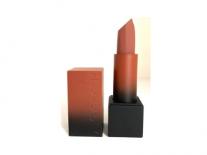 Huda Beauty. Power Bullet Matte Lipstick