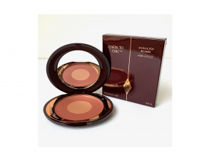 Charlotte Tilbury. Cheek To Chic. Walk of no shame