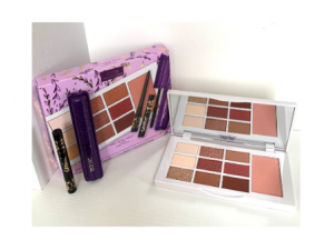 Warm Winter Wishes Eye Set- Tarte