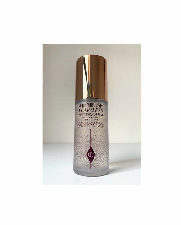 Airbrush Flawless Setting Spray. Charlotte Tilbury