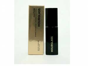 CAUTION™ Extreme lash mascara. Hourglass