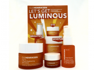 Let's Get Luminous™ Brightening Vitamin C Essentials Set. Olehenriksen